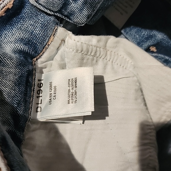 DL1961 Bridget Boot high rise crop flare jean - Picture 5 of 5